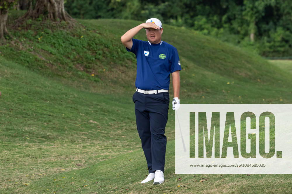 Sungjae IM from Korea. Round 2 in the Macao Open Golf at Macau Golf & Country Club. Macau Open Golf Round 2 - ZUMAr144 20261016_zap_r144_081