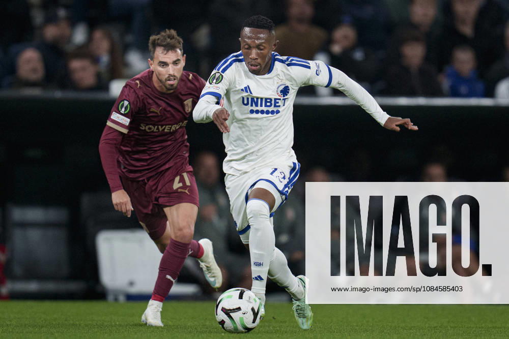 DENMARK: Conference League: FC Copenhagen - SC Braga DENMARK: Conference League: FC Copenhagen - SC Braga FCK s Thapelo Maseko and SC Braga s Ricardo Horta during the UEFA Conference League match between FC Copenhagen and SC Braga at Parken in Copenhagen on Thursday, October 15, 2026. Photo: Liselotte Sabroe Ritzau Scanpix , Copenhagen Denmark
