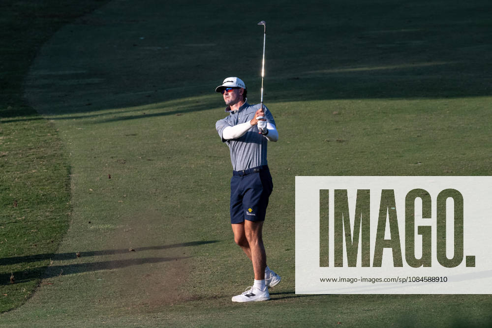 American, Austen TRUSLOW, finishes -10par putting him in tied 2nd place. Round 2 in the Macao Open Golf at Macau Golf & Country Club. Coloane China - ZUMAr144 20261016_zap_r144_101