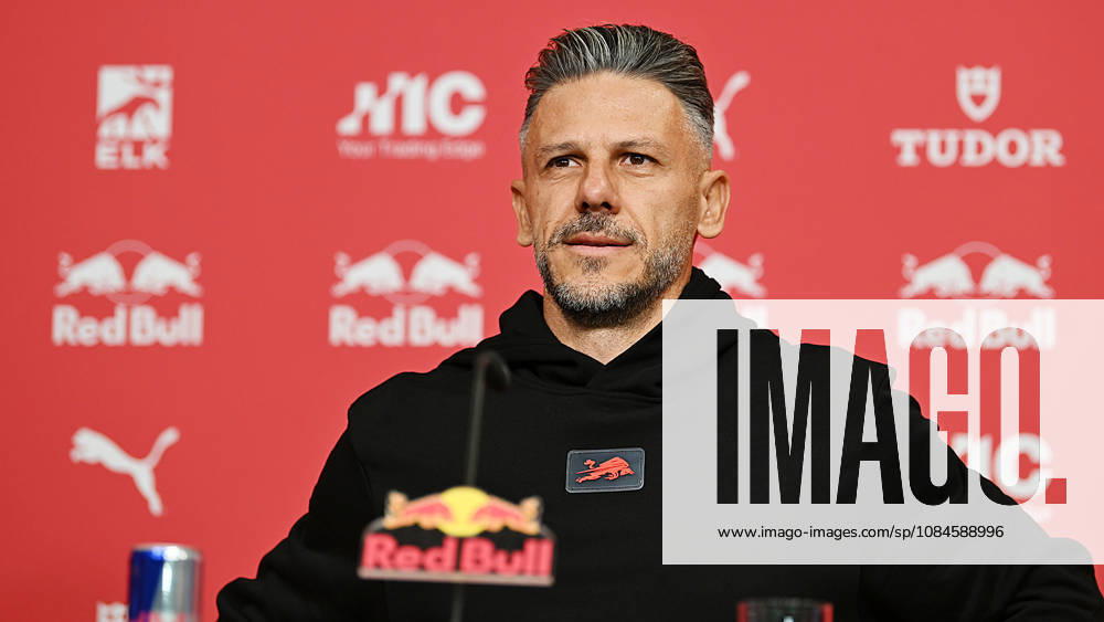 Fußball-Bundesliga Saison 2026 2027, 6. Spieltag, PK RB Leipzig vor Bayern München vs. RB Leipzig (16.10.2026). Martin Demichelis (Trainer RB Leipzig) bei der Pressekonferenz von RB Leipzig vor dem Bundesliga-Spiel bei Bayern München (16.10.2026). Leipzig Sachsen Deutschland Red-Bull-Trainingsgelände am Cottaweg