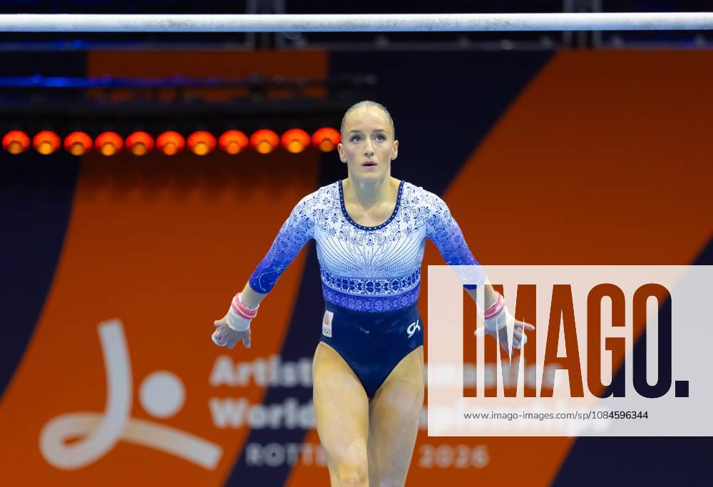 ROTTERDAM - Sanne Wevers during podium training at the World Gymnastics Championships in Ahoy Rotterdam. IRIS VAN DEN BROEK ANP ANPxSportx IVx 572626887 originalFilename: 572626887