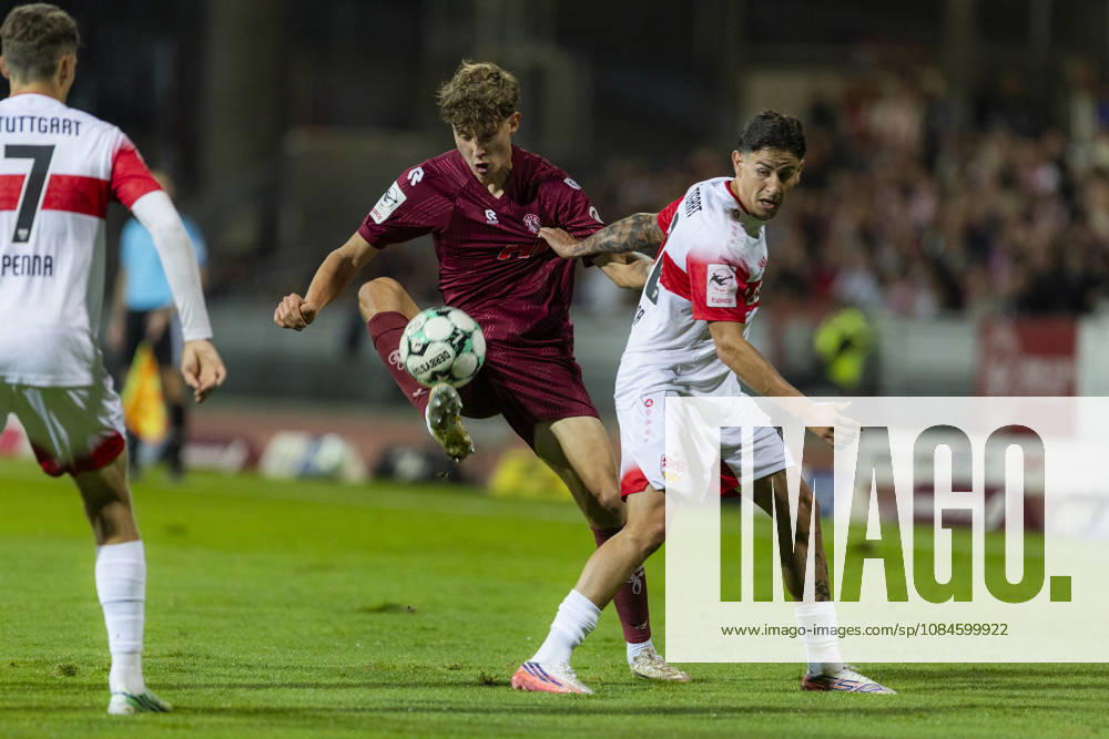 3. Liga, Fortuna Köln - VfB Stuttgart U21, U 21 16.10.2026 Kevin Krumme (Fortuna Köln, 2), Nicolas Sessa (VfB Stuttgart U21, 10). 3. Liga, Fortuna Köln - VfB Stuttgart U21, 10. Spieltag, am 16.10.2026, Südstadion, Köln. DFB regulations prohibit any use of photographs as image sequences and or quasi-video