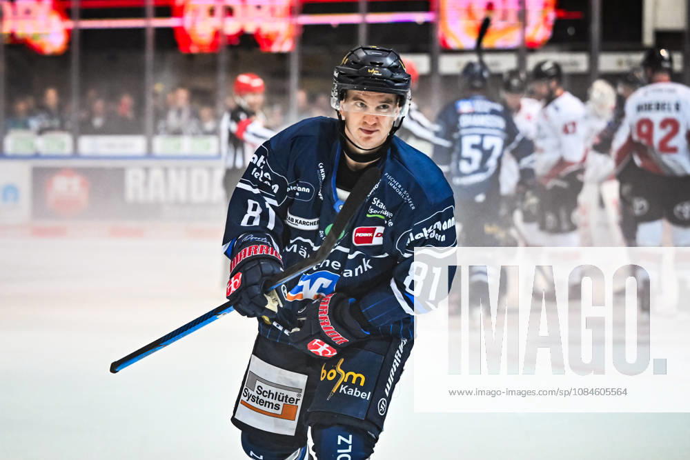 Torjubel, Jubel, Freude bei Torschütze Mac Hollowell (Iserlohn Roosters, 81), GER, Iserlohn Roosters vs. Koeler Haie, Eishockey, Penny-DEL, 9. Spieltag, Spielzeit 2026 2027, 16.10.2026, GER, Iserlohn Roosters vs. Koeler Haie, Eishockey, Penny-DEL, 9. Spieltag, Spielzeit 2026 2027, 16.10.2026 Iserlohn