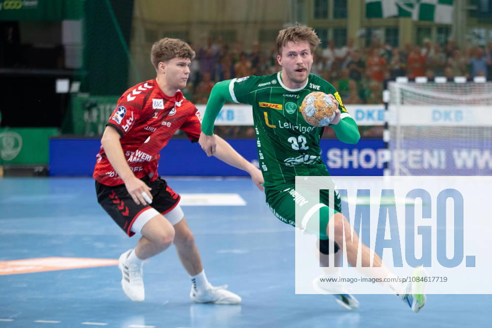 Handball, HBL2: SC DHfK Leipzig - ASV Hamm-Westfalen; 16.10.2026 Franz Semper (32, SC DHfK Leipzig) mit Ball. Handball, 2. Bundesliga, Saison 2026 2027, 8. Spieltag: SC DHfK Leipzig vs. ASV Hamm-Westfalen am 16.10.2026 in der Quarterback Immobilien Arena Leipzig.