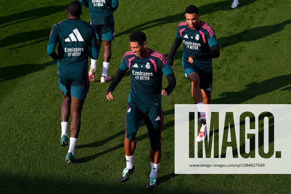 Jude Bellingham during the training day of Real Madrid ahead the Spanish League, LaLiga EA Sports, football match against Sevilla FC at Ciudad Deportiva Real Madrid on October 17, 2026, in Valdebebas, Madrid, Spain. Real Madrid Training And press conference, PK, Pressekonferenz - LaLiga Ea Sports - ZUMAa181 20261017_zaa_a181_068