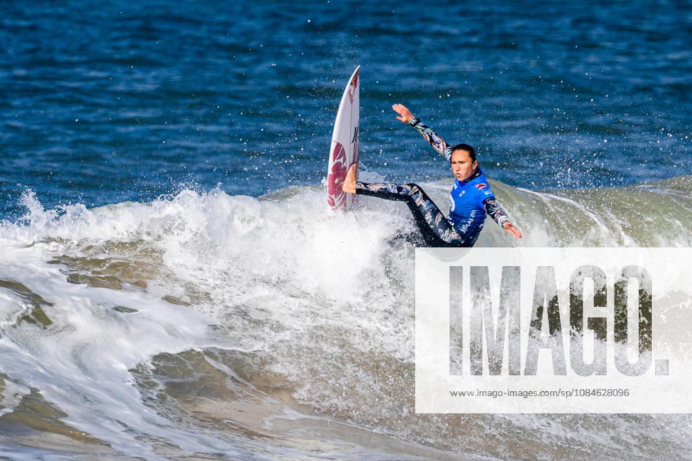 Carissa Moore during the Meo Rip Curl Pro Portugal at Praia dos Supertubos on October 17, 2026 in Peniche, Portugal. Peniche Portugal - ZUMAs391 20261017_znp_s391_001