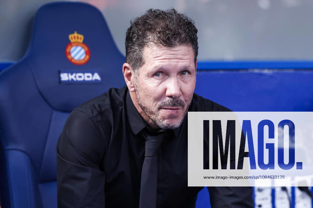 Diego Simeone, head coach of Atletico de Madrid, looks on during the Spanish league, LaLiga EA Sports, football match played between RCD Espanyol and Atletico de Madrid at RCDE Stadium on October 17, 2026 in Cornella, Spain. RCD Espanyol V Atletico De Madrid - LaLiga EA Sports - ZUMAa181 20261017_zaa_a181_118