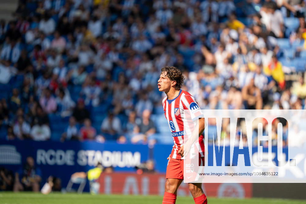 RCD Espanyol vs AT Madrid, Barcelona, RCDE Stadium October 17, La Liga EA Sports. Spain Giuliano Simeone of Atletico de Madrid during the LaLiga EA Sports matchday 9 fixture between RCD Espanyol and Atletico de Madrid at RCDE Stadium on October 17, 2026, in Barcelona, Spain., Credit: 2026 Ãvan Sanchez Jimenez Ivan Sanchez Avalon