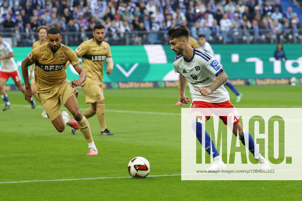 2026.10.17 Fussball 1. Bundesliga Hamburger Sportverein - VfB Stuttgart v.l. Fabio Daniel Ferreira Vieira (Hamburger SV, 20) in aktion, in action (DFL DFB regulations prohibit any use of photographs as image sequences and or quasi-video.