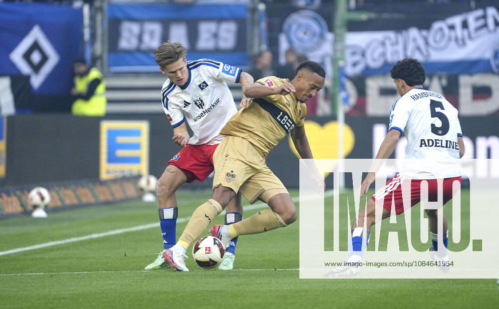 Foto : Jamie LEWELING ( Stuttgart ) gegen David Möller Wolfe ( HSV ) Fussball Bundesliga , 6. Spieltag am Sa. 17.10.2026 Hamburger SV - VfB Stuttgart
