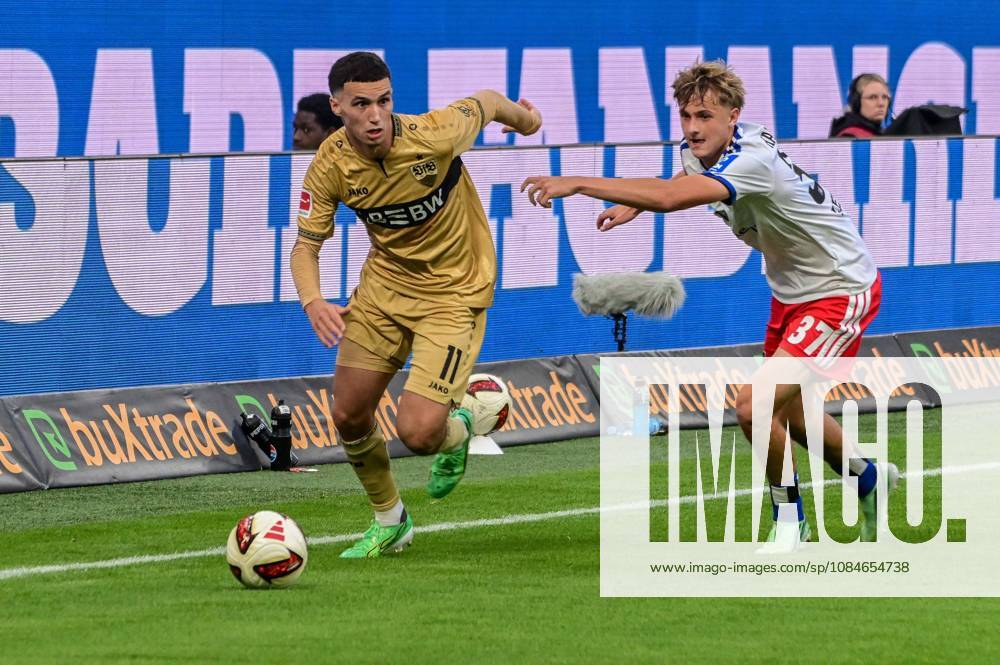 Louis Lemke ( HSV ) 11 Bilal El Khannouss ( Stuttgart ) Deutschland , Hamburg , Volksparkstadion , Fussball , 1. Bundesliga , Hamburger SV - VFB Stuttgart