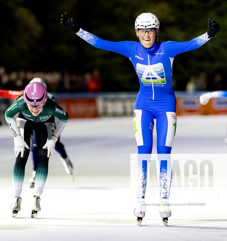 AMSTERDAM - Sofia Schilder wins the first women s Marathon Cup race at the Jaap Eden Track. RAMON VAN FLYMEN ANP ANPxSportx IVx 572735562 originalFilename: 572735562