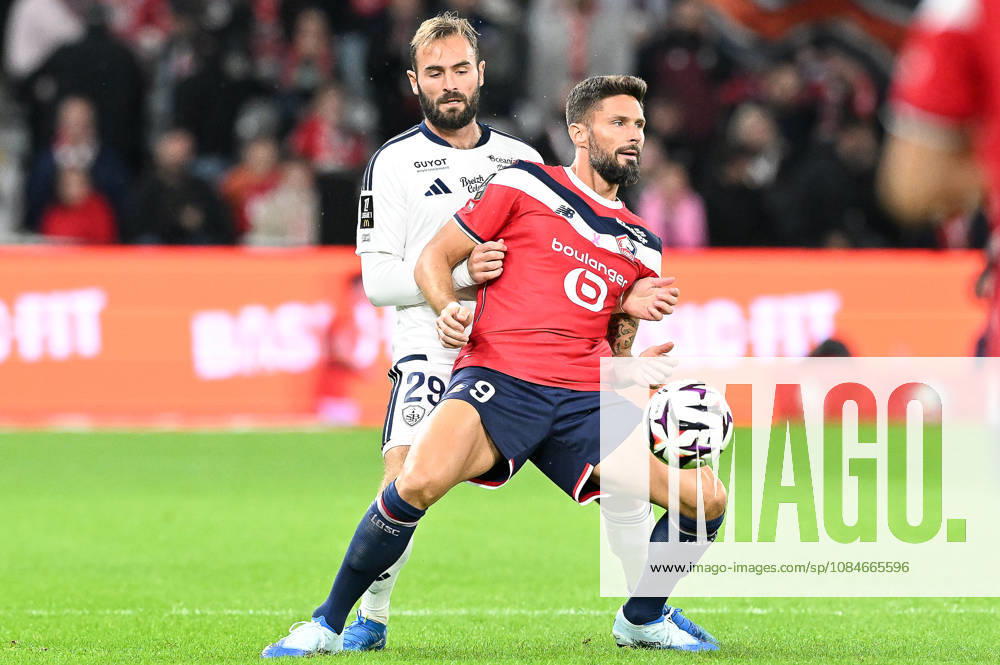 Lille OSC vs Brest Olivier Giroud (9) of Lille and Lucas Tousart (29) of Brest pictured during the French Mc Donalds Ligue 1 season 2026 - 2027 matchday 7 game between Lille OSC and Stade Brest on October 17 , 2026 in Lille, France. (Photo by Jill Delsaux Isosport) Lille France