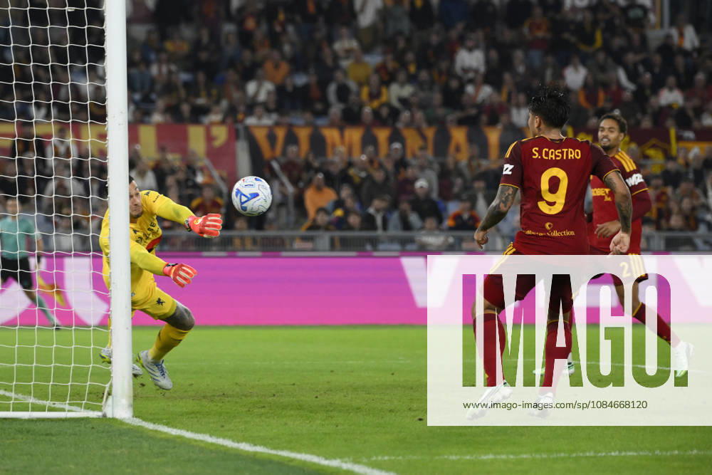 Roma’s Santiago Thomas Castro during the Serie A Enilive soccer match between AS Roma and Genoa at the Rome s Olympic stadium, Italy - October 17, 2026. - Soccer.