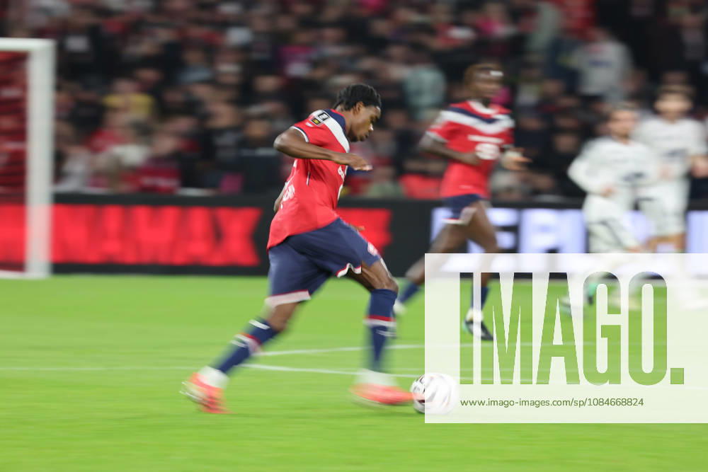 Nathan NGOY (LOSC Lille) lors du match LOSC Lille vs Brest, Ligue 1, Decathlon Arena stade Pierre Mauroy, le 17 octobre 2026 - photo Laurent Sanson PsnewZ