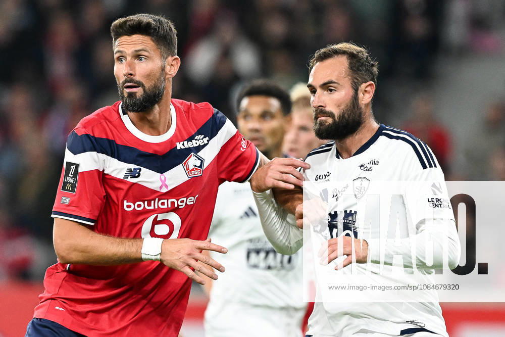 Lille OSC vs Brest Olivier Giroud (9) of Lille and Lucas Tousart (29) of Brest pictured during the French Mc Donalds Ligue 1 season 2026 - 2027 matchday 7 game between Lille OSC and Stade Brest on October 17 , 2026 in Lille, France. (Photo by Jill Delsaux Isosport) Lille France