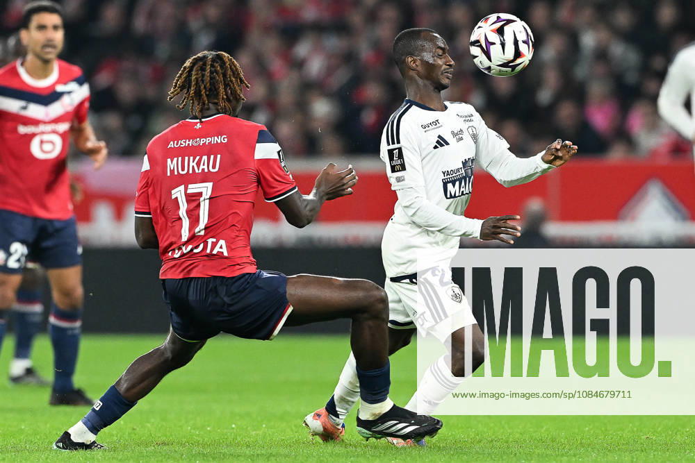 Lille OSC vs Brest Ngalayel Mukau (17) of Lille and Kamory Doumbia (23) of Brest pictured during the French Mc Donalds Ligue 1 season 2026 - 2027 matchday 7 game between Lille OSC and Stade Brest on October 17 , 2026 in Lille, France. (Photo by Jill Delsaux Isosport) Lille France