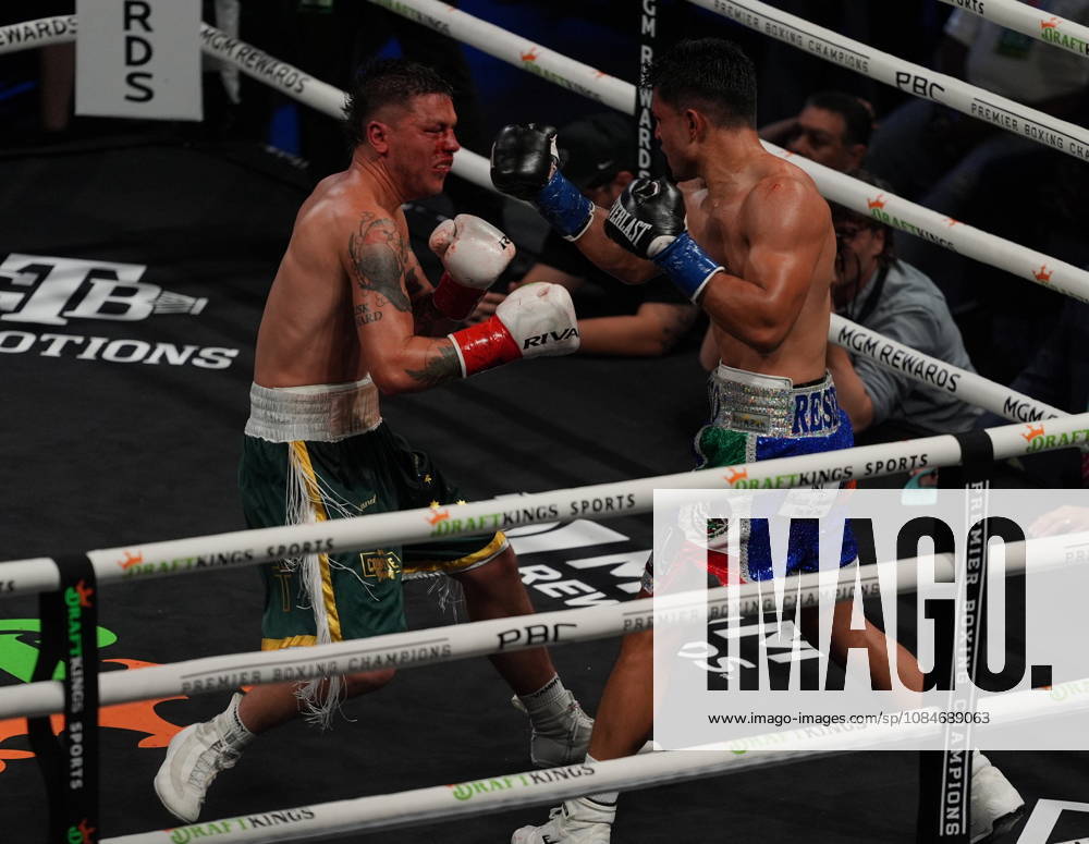 BOXING: Armando Resendiz vs Koen Mazoudier in Las Vegas LAS VEGAS, NEVADA - OCTOBER 17: Armando Resendiz (in blue short) and Koen Mazoudier (in green short) exchange punches during their super middleweight fight on Saturday night at the Chelsea of The Cosmopolitan in Las Vegas, Nevada, United States on October 17, 2026. Tayfun Coskun Anadolu Nevada United States. Editorial use only. Please get in touch for any other usage.