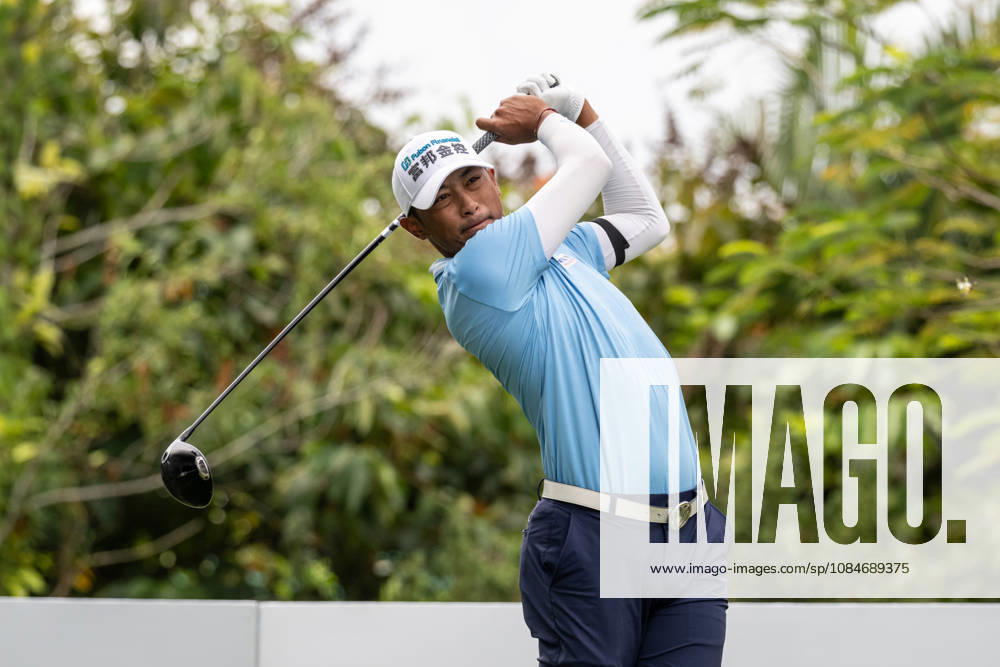 WANG Wei-hsuan from Taiwan on the first tee. Macau Open Golf 2026 Final Round. Macau Open Golf 2026 Final Round - ZUMAr144 20261018_zap_r144_034