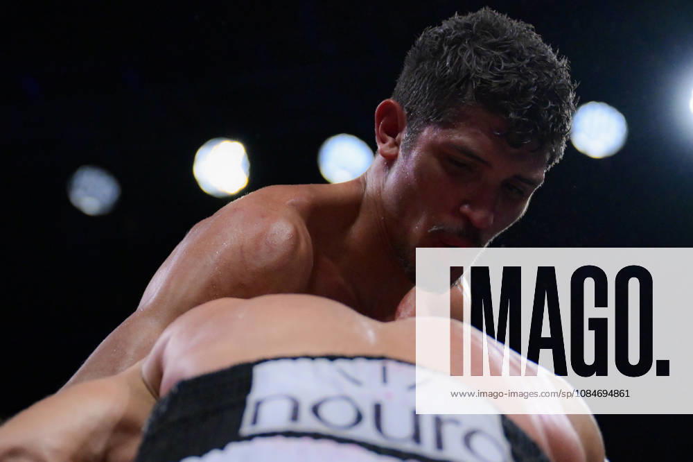SEBASTIAN FUNDORA defeats ERMAL HADRIBEAJ via KO in round 12 at the Chelsea of The Cosmopolitan in Las Vegas. Las Vegas USA - ZUMAo117 20261018_zsp_o117_013