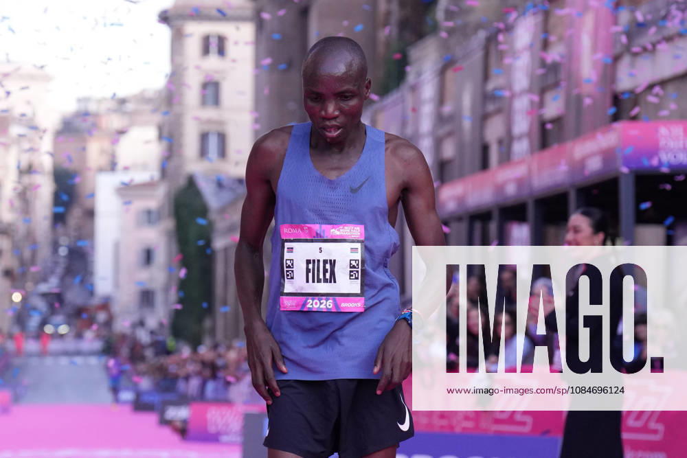 The winner Kibet Filex during the 3th edition of the Wizz Air Rome Half Marathon by Brooks 2026 Rome s, Italy - Sunday, October 18, 2026. ( Photo by Alfredo Falcone LaPresse )