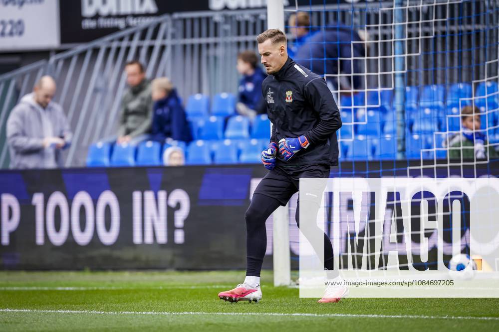 , mac3park , season 2026 2027 , Dutch Eredivisie football , match between PEC Zwolle and Go Ahead Eagles , picture shows PEC Zwolle goalkeeper Jasper Schendelaar PEC - Go Ahead Eagles x208671031x