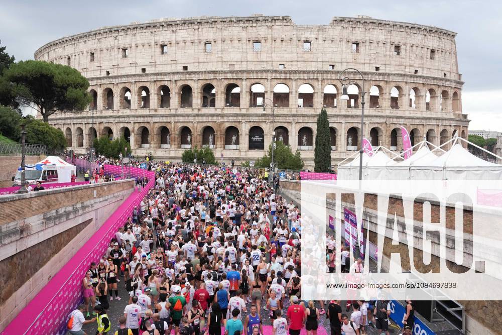 A moment of during the 3th edition of the Wizz Air Rome Half Marathon by Brooks 2026 Rome s, Italy - Sunday, October 18, 2026. ( Photo by Alfredo Falcone LaPresse )