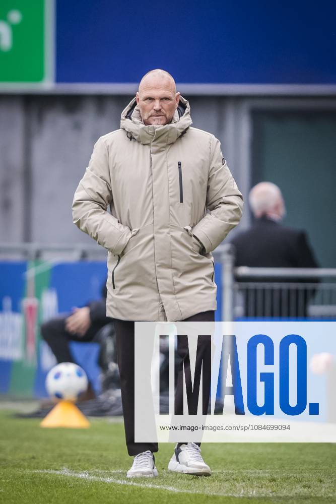 , mac3park , season 2026 2027 , Dutch Eredivisie football , match between PEC Zwolle and Go Ahead Eagles , picture shows GA Eagles trainer coach Joseph Oosting PEC - Go Ahead Eagles x208674575x