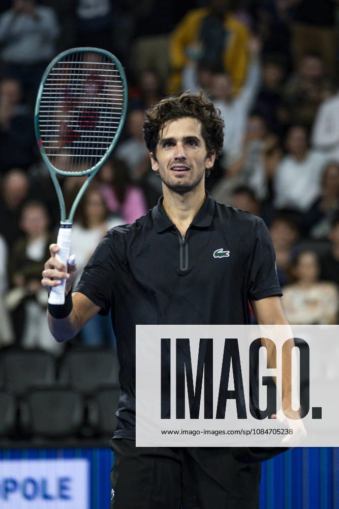 TENNIS : ATP, Tennis Herren 250 - Grand Tennis AURA - Decines (France) 18 10 2026 Pierre-Hugues HERBERT(FRA) secures a three-set victory over Jurij Rodionov during the qualifying tournament of the Auvergne Rhône-Alpes Grand Prix at the LDLC Arena in Décines on October 18, 2026. Photo Sandrine Thesillat PsNewZ