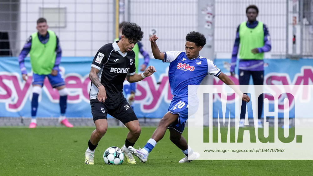 V.li.: Andre Leipold (Verl, 20), Tiago Poller (TSG II, 20), Zweikampf, Spielszene, Duell, duel, tackle, tackling, Dynamik, Action, Aktion, 18.10.2026, Sinsheim (Deutschland), Fussball, 3. Liga, TSG 1899 Hoffenheim II - SC Verl, DFB DFL REGULATIONS PROHIBIT ANY USE OF PHOTOGRAPHS AS IMAGE SEQUENCES AND OR QUASI-VIDEO.