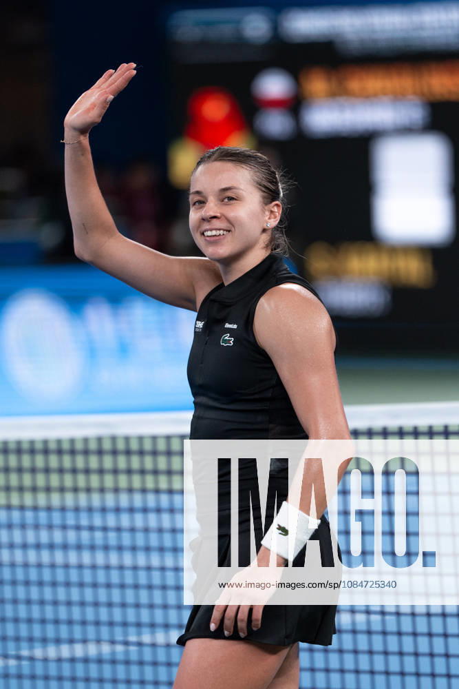 (261018) -- WUHAN, Oct. 18, 2026 -- Maja Chwalinska greets the spectators after the women s singles final match between Maja Chwalinska of Poland and Sonay Kartal of Britain at the 2026 Wuhan Open tennis tournament in Wuhan, capital of central China s Hubei Province, Oct. 18, 2026. ) (SP)CHINA-WUHAN-TENNIS-WUHAN OPEN-WOMEN S SINGLES-FINAL (CN) WuxZhizun