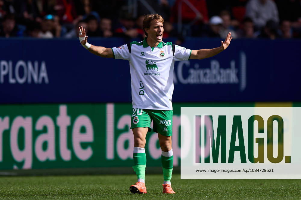 CA Osasuna v Real Racing Club de Santander - LaLiga EA Sports Sergio Canales of Real Racing Club de Santander reacts during the LaLiga EA Sports match between CA Osasuna and Real Racing Club de Santander at El Sadar on October 18, 2026, in Pamplona, Spain. Pamplona El Sadar Navarra Spain RL_CAOvRCS_2K26_0010