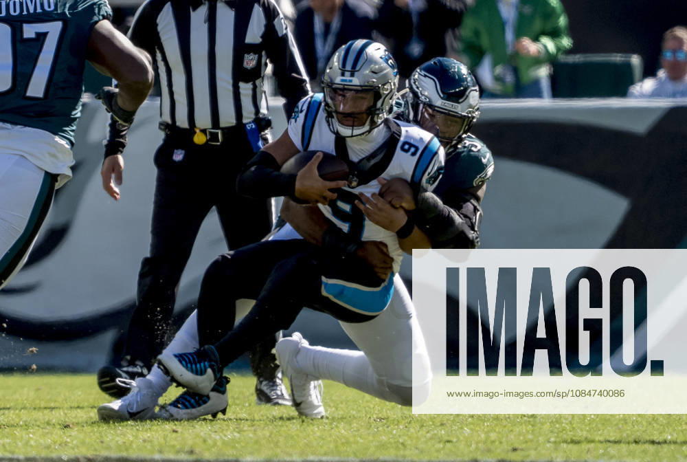Oct 18, 2026; Philadelphia, PA, USA; Carolina Panthers quarterback Bryce Young (9) sacked by Philadelphia Eagles linebacker Nolan Smith Jr. (3) during the NFL, American Football Herren, USA football matchup between the Carolina Panthers and Philadelphia Eagles during the NFL football matchup between the Carolina Panthers and Philadelphia Eagles at Lincoln Financial Field. Mandatory Credit: -Cal Media Philadelphia USA - ZUMAcs17 20261018_faf_cs17_023