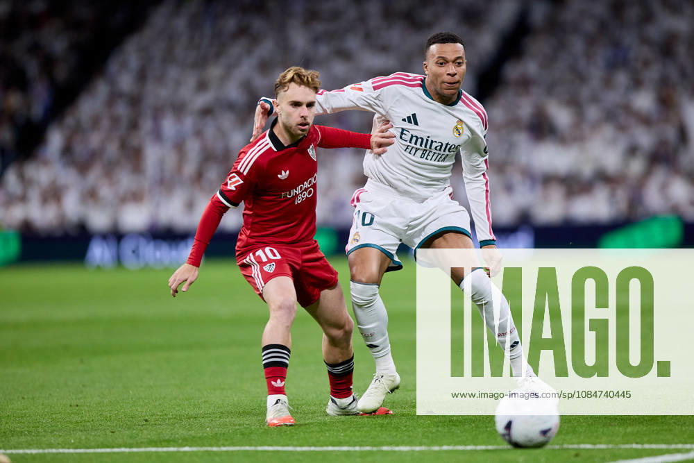 Kylian Mbappe of Real Madrid CF and Gerard Fernandez Peque of Sevilla FC during La Liga football match between Real Madrid CF and Sevilla at Santiago Bernabeu Stadium in Madrid, Spain, October 18, 2026 Soccer 2026: Real Madrid CF Vs Sevilla - ZUMAa206 20261018_zsp_a206_001