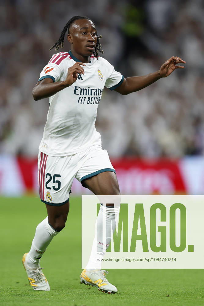 Yan Diomande (Real Madrid CF) looks on during the LaLiga EA Sports match between Real Madrid CF and Sevilla FC at Estadio Santiago Bernabéu on October 18, 2026 in Madrid, Spain. (Photo by Manu Reino DeFodi Images) -