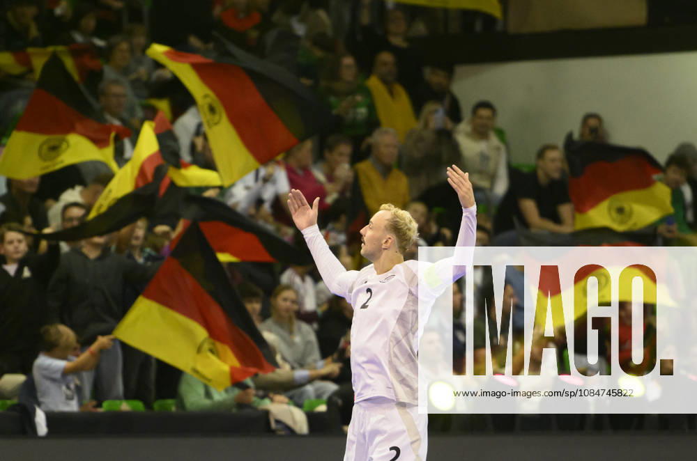 Jubel Christopher Wittig (GER) nach seinem Tor zum 2:2. Futsal WM-Qualifikationsspiel Deutschland - Litauen 4:2, am 18.10.2026 in Mülheim an der Ruhr Deutschland. Westenergie Sporthalle