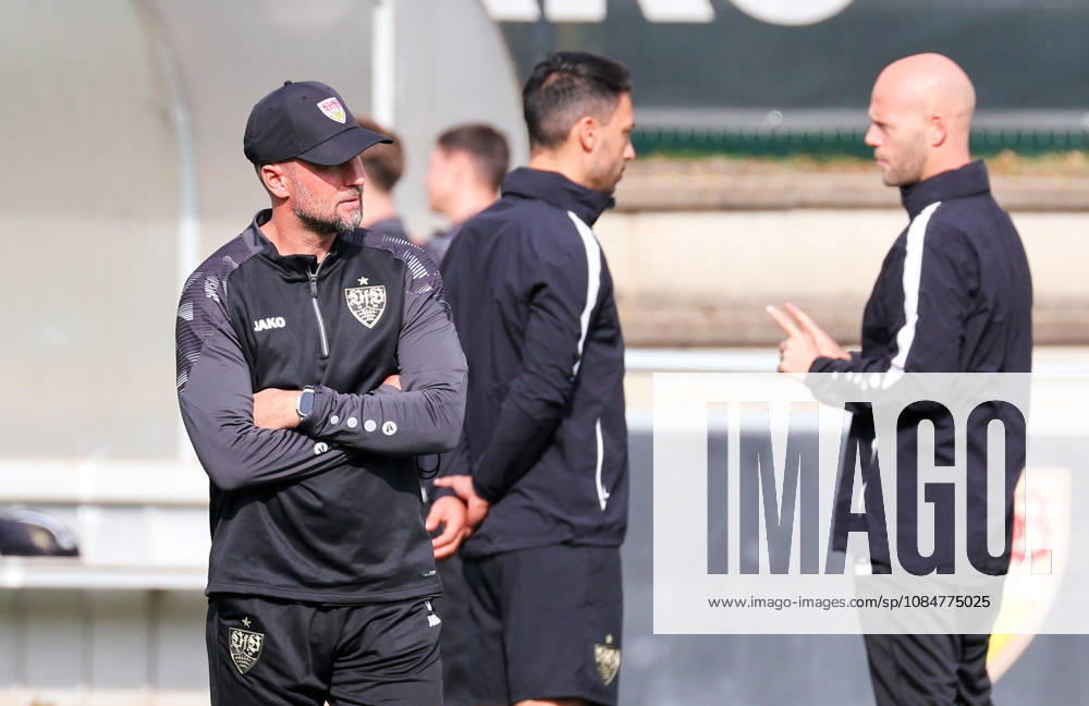Stuttgart, Fußball UEFA Champions League, Saison 2026-2027, VfB Stuttgart Training, VfB Trainer Sebastian Hoeneß