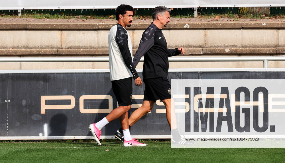 Stuttgart, Fußball UEFA Champions League, Saison 2026-2027, VfB Stuttgart Training, Tiago Tomas, Maik Franz