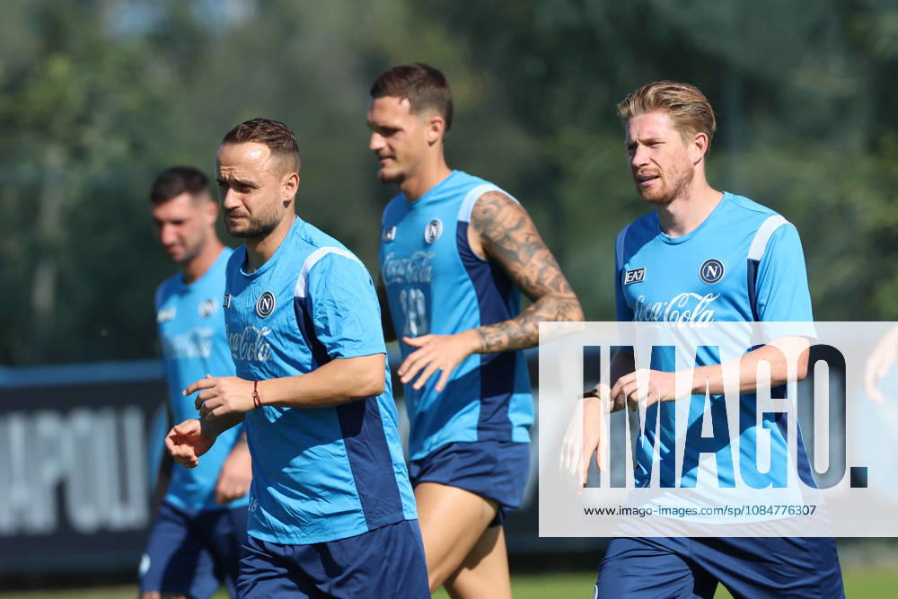 SSC Napoli Training Session Stanislav Lobotka of Napoli and Kevin De Bruyne of Napoli during a training session ahead of the UEFA Champions League 2026 27 at the Napoli training center in Castel Volturno, Italy, on October 19, 2026. Castel Volturno Napoli Italy