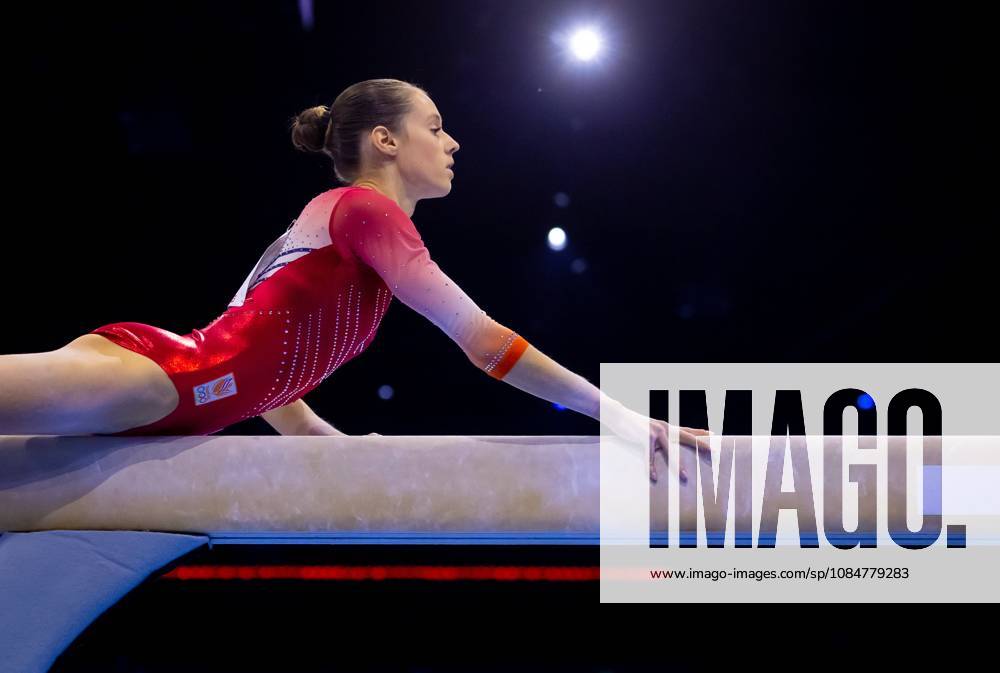 ROTTERDAM - Naomi Visser during the qualifications at the World Gymnastics Championships in Rotterdam Ahoy. IRIS VAN DEN BROEK ANP ANPxSportx IVx 572980289 originalFilename: 572980289