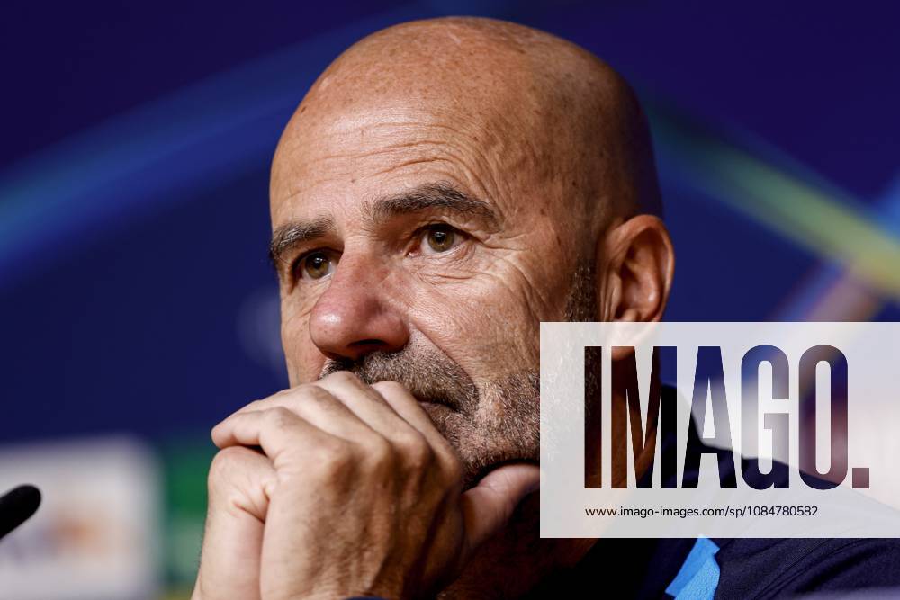 , Estadio do Dragao , season 2026 2027 , UEFA Champions League football , press conference, PK, Pressekonferenz PSV , Picture shows during the press conference during the press conference Press conference and training PSV x208819924x