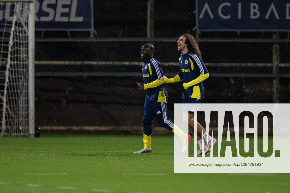 Ahead of Fenerbahce v Slavia Prague - UEFA Champions League ISTANBUL, TURKIYE - OCTOBER 19: N Golo Kante and Matteo Guendouzi of Fenerbahce takes part during the training session ahead of their UEFA Champions League match between Fenerbahce and Slavia Prague at Chobani Stadium in Istanbul, Turkiye, on October 19, 2026. Celal Gunes Anadolu Istanbul Turkey. Editorial use only. Please get in touch for any other usage.