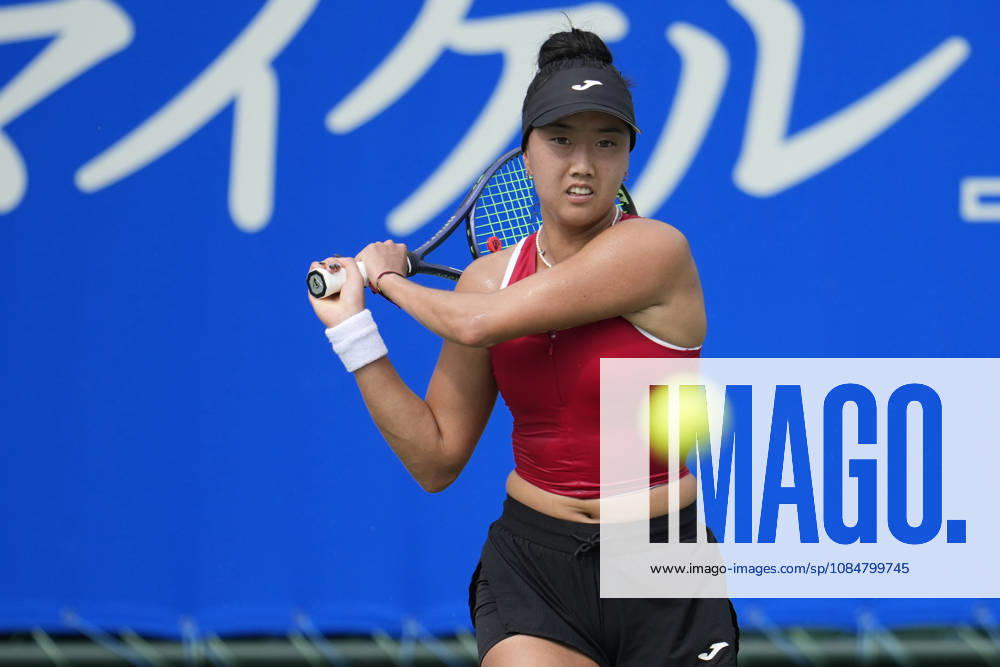 WTA, Tennis Damen Kinoshita Group Japan Open - Day 2 Ann Li of the United States plays during her round of 32 singles match against Emerson Jones of Australia at the 2026 Kinoshita Group Japan Open Women s tennis tournament at Utsubo Tennis Center in Osaka, Japan, on October 20, 2026. Osaka Japan