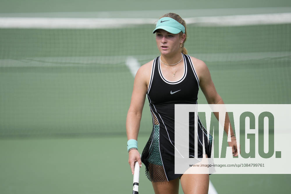 WTA, Tennis Damen Kinoshita Group Japan Open - Day 2 Emerson Jones of Australia competes in her round of 32 singles match against Ann Li of the United States at the 2026 Kinoshita Group Japan Open Women s tennis tournament at the Utsubo Tennis Center in Osaka, Japan, on October 20, 2026. Osaka Japan
