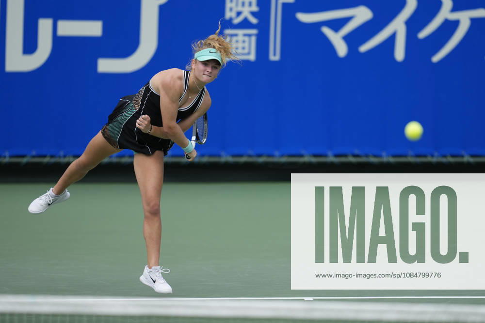 WTA, Tennis Damen Kinoshita Group Japan Open - Day 2 Emerson Jones of Australia competes in her round of 32 singles match against Ann Li of the United States at the 2026 Kinoshita Group Japan Open Women s tennis tournament at the Utsubo Tennis Center in Osaka, Japan, on October 20, 2026. Osaka Japan