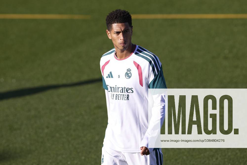 Jude Bellingham (Real Madrid CF) is seen in action during a training session on the eve of the UEFA Champions League 2026 2027 match between Real Madrid CF and RB Leipzig..Real Madrid CF is holding its final training session ahead of its third UEFA Champions League game. Madrid Spain - ZUMAs197 20261020_aaa_s197_002