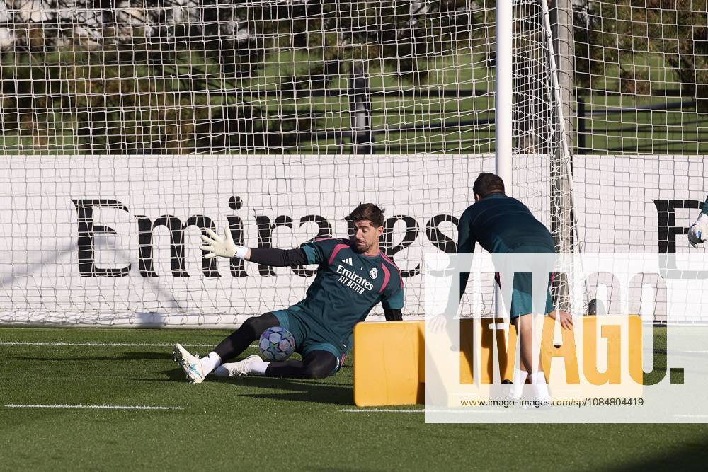 Thibaut Courtois (Real Madrid CF) is seen in action during a training session on the eve of the UEFA Champions League 2026 2027 match between Real Madrid CF and RB Leipzig..Real Madrid CF is holding its final training session ahead of its third UEFA Champions League game. Madrid Spain - ZUMAs197 20261020_aaa_s197_026