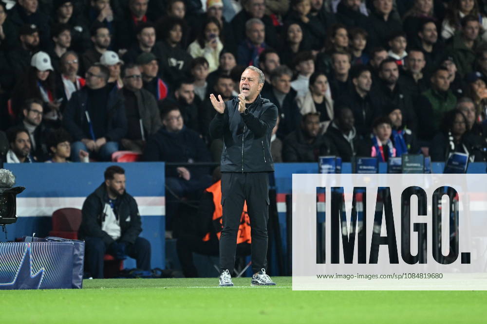 Paris Saint-Germain v Barcelona - UEFA Champions League PARIS, FRANCE - OCTOBER 20: Head Coach of Barcelona Hansi Flick is seen during UEFA Champions League match between Paris Saint-German and Barcelona at Parc des Princes in Paris, France on October 20, 2026. Mustafa Yalcin Anadolu Paris France. Editorial use only. Please get in touch for any other usage.