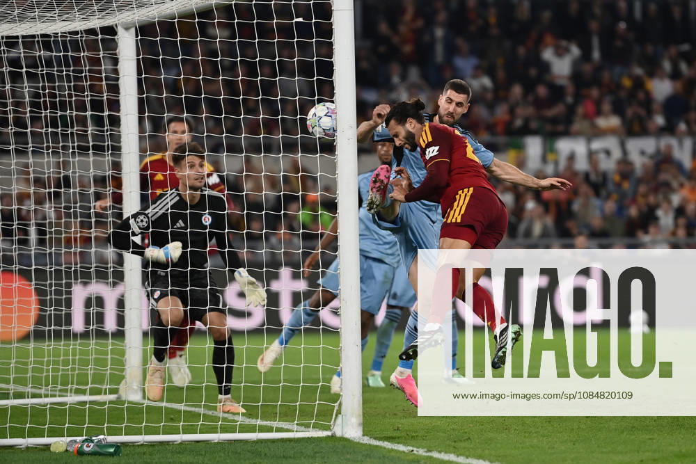 As Roma 20 10 2026 - Champions League Roma-Slovan Bratislava foto Antonello Sammarco Image nella foto: gol Mario Hermoso
