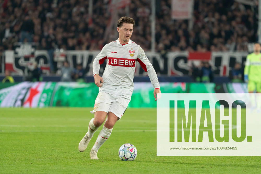Angelo Stiller (VfB Stuttgart, 06) am Ball, Aktion, Dribbling, dribbeln, Angriff, GER, VfB Stuttgart vs. Atlà tico Madrid, Fussball, UEFA Champions League, Spieltag 3, Spielzeit 2026 2027, 20.10.2026, GER, VfB Stuttgart vs. Atlà tico Madrid, Fussball, UEFA Champions League, Spieltag 3, Spielzeit 2026 2027, 20.10.2026, Stuttgart